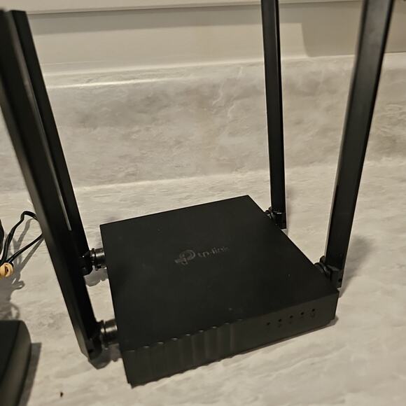 TP-Link Archer C54 AC1200 Dual-Band WiFi Router - Used Working - Can Use In RV - Picture 2 of 6